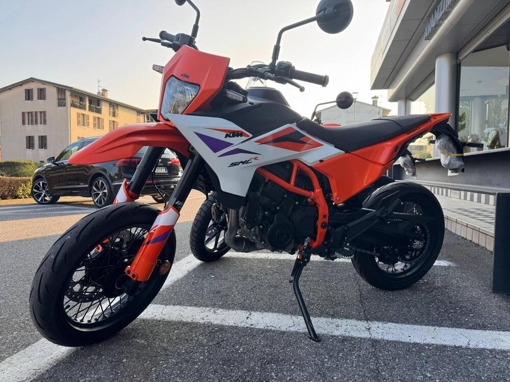 KTM 390 SMC R (2025 - 26) (2)