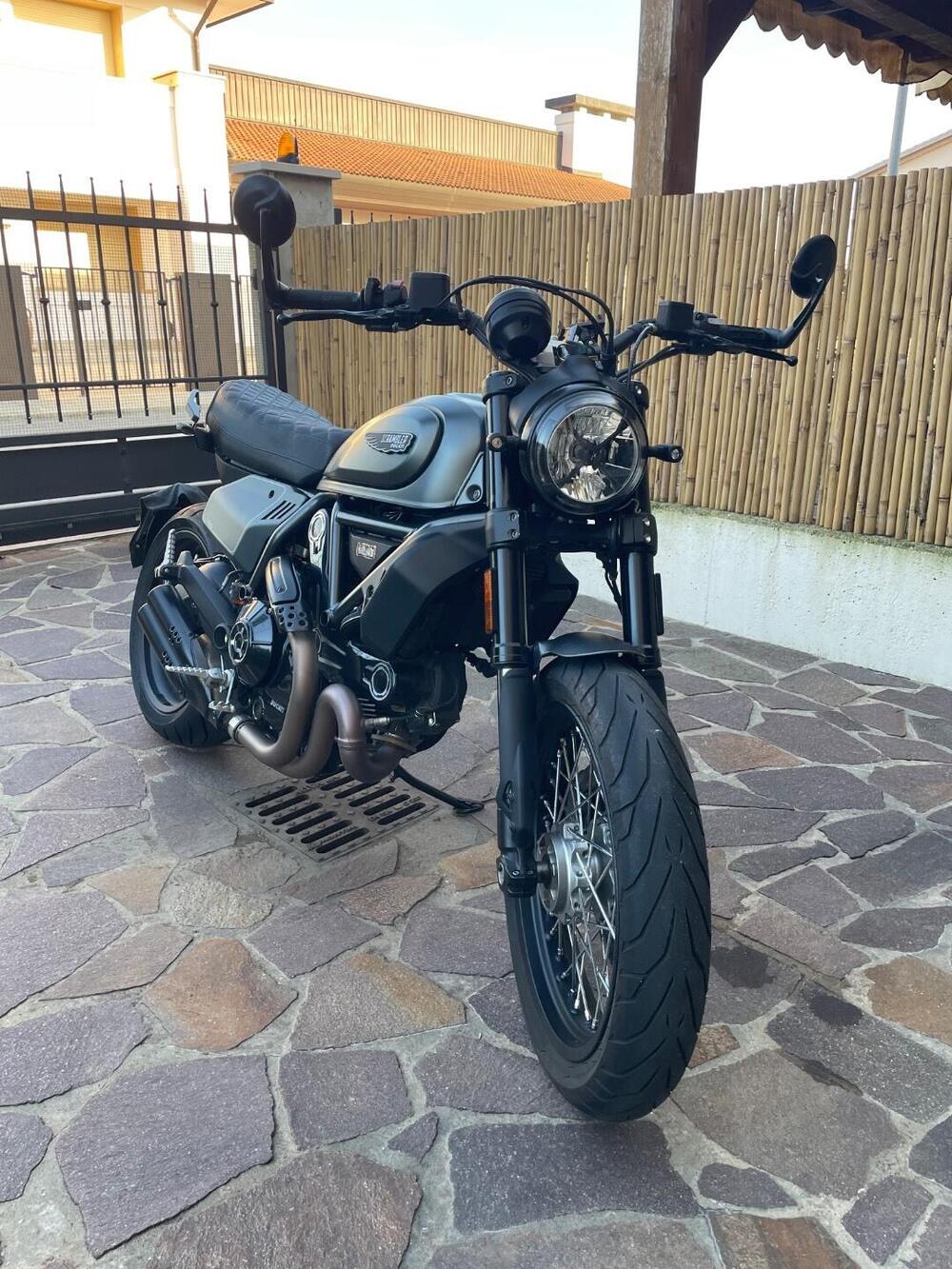 Ducati Scrambler 800 Night Shift (2021 - 22) (14)