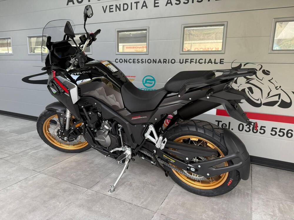 Cyclone RX600 (2025 - 26) (3)