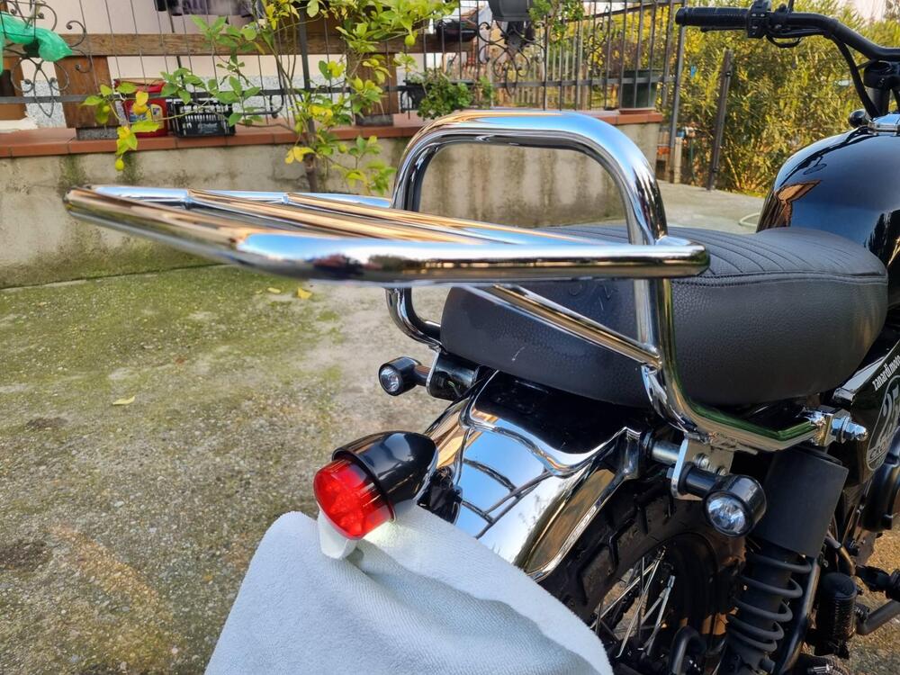 Brixton Motorcycles Cromwell 250 (2021 - 25) (10)