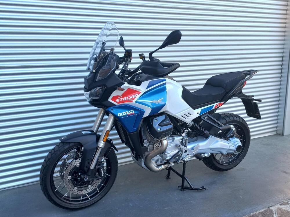 Moto Guzzi Stelvio Duecento Tributo (2025 - 26) (4)