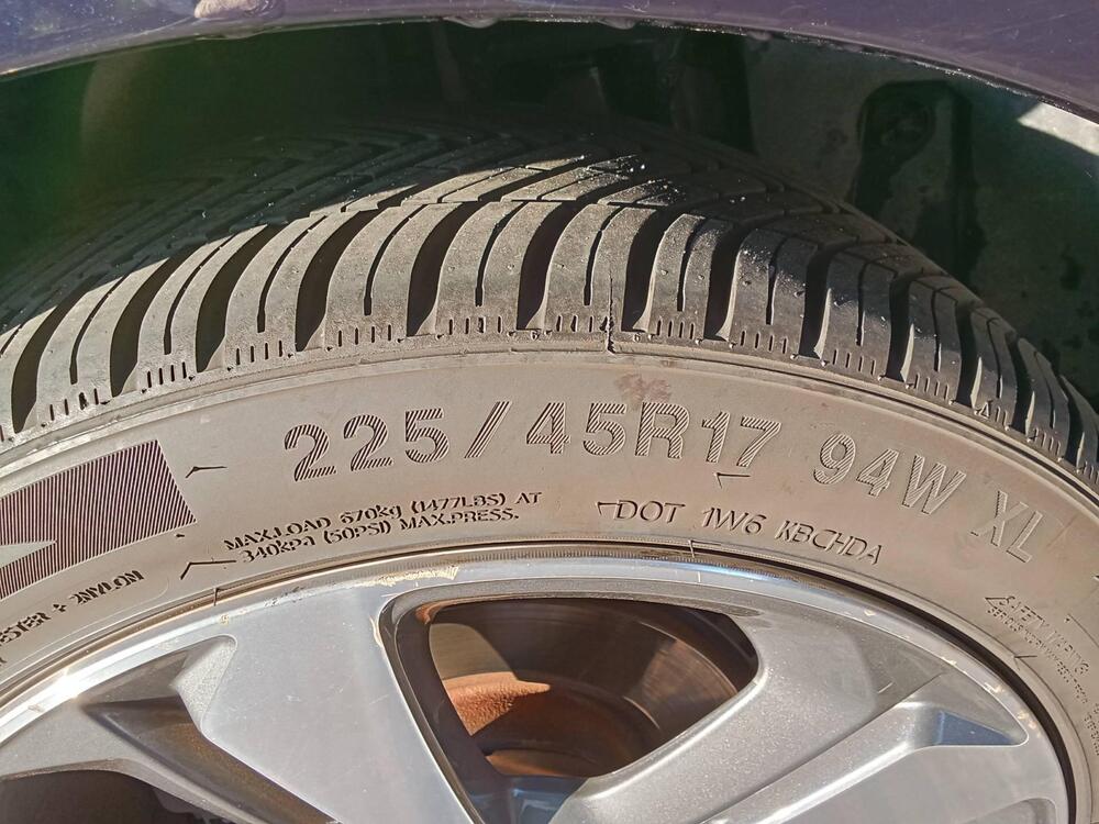 Peugeot 308 SW usata a Milano (14)