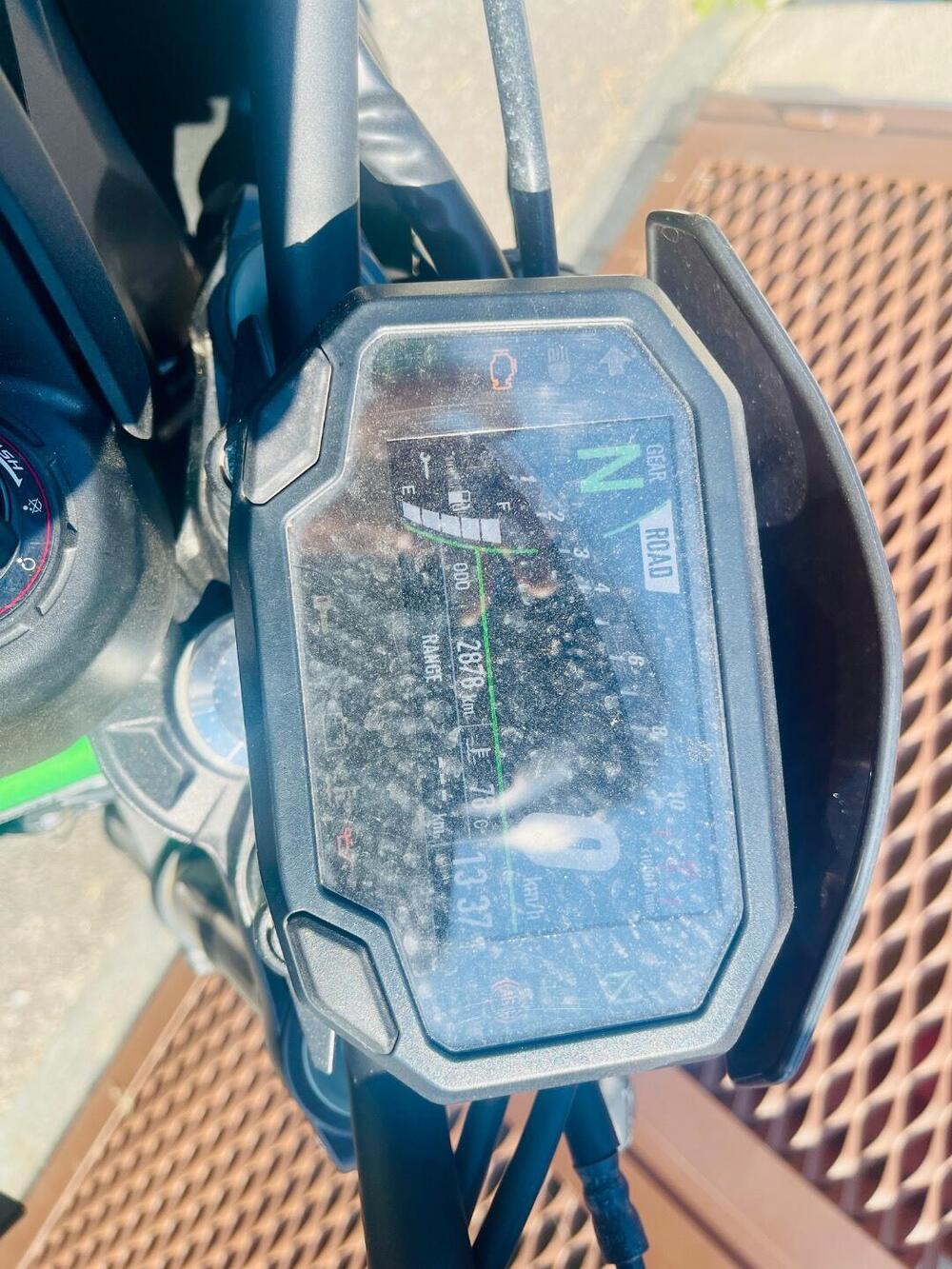 Kawasaki Z 900 (2021 - 24) (4)