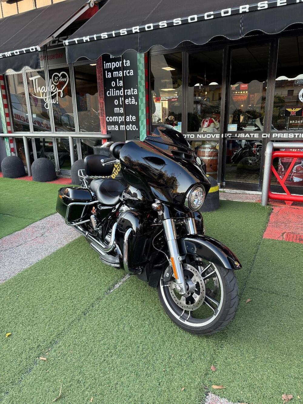 Harley-Davidson 107 Street Glide Special (2017 - 19) - FLHXS (3)