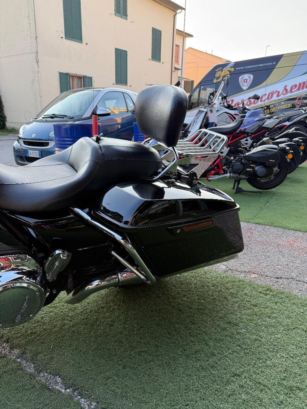 Harley-Davidson 107 Street Glide Special (2017 - 19) - FLHXS (12)