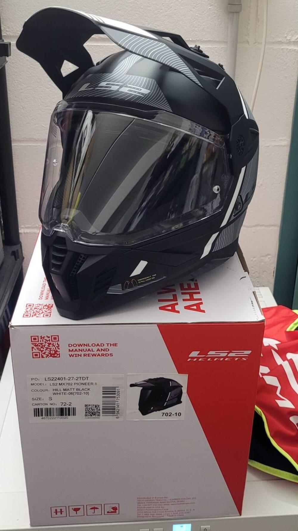 Vendo casco LS2 Pioneer II