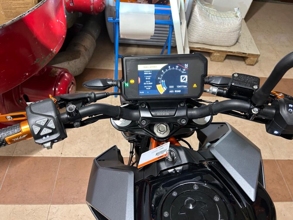 KTM 125 Duke (2021 - 23) (3)