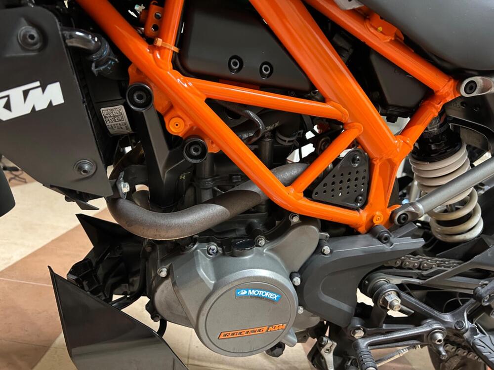 KTM 125 Duke (2021 - 23) (5)