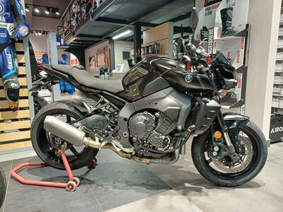 Yamaha MT-10 (2022 - 25) usata