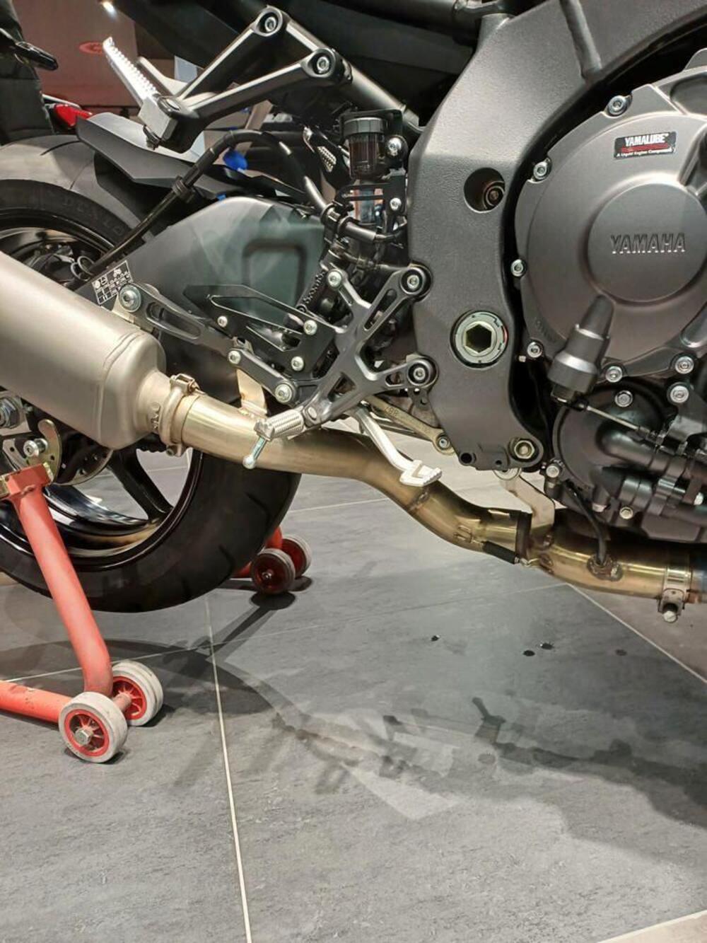 Yamaha MT-10 (2022 - 26) (2)