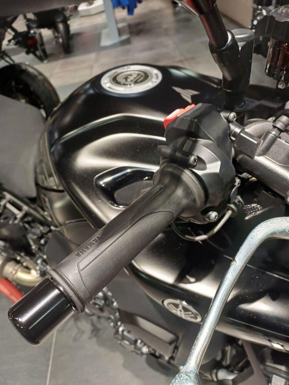 Yamaha MT-10 (2022 - 26) (3)