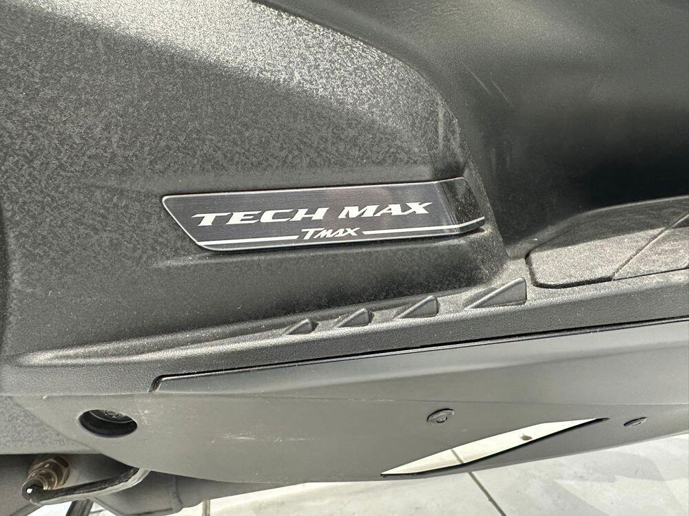 Yamaha T-Max 560 Tech Max (2020) (7)