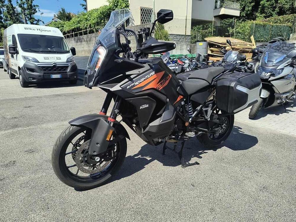 KTM 1290 Super Adventure S (2021)