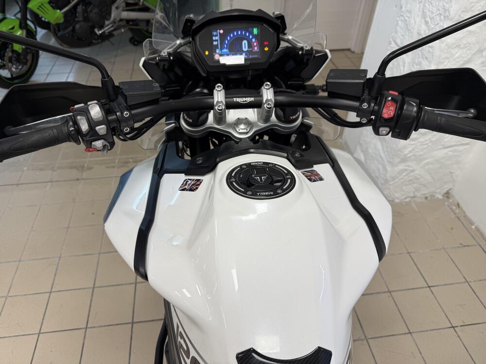 Triumph Tiger 1200 XCx (2018 - 20) (7)