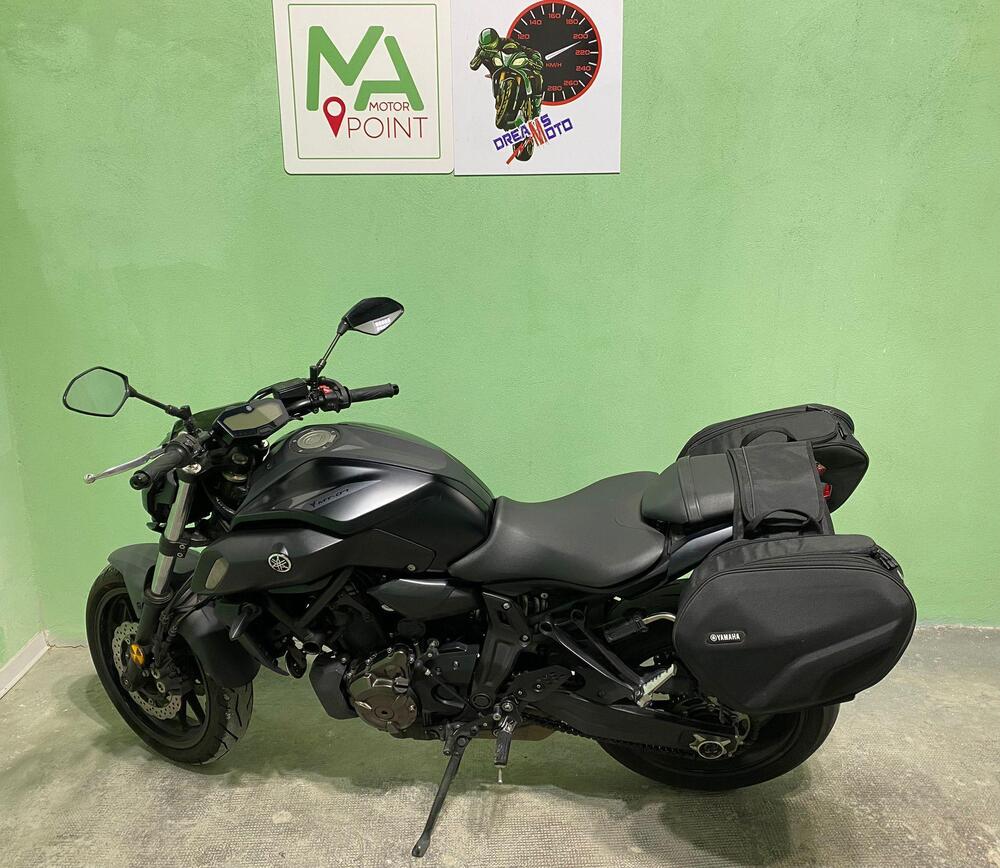 Yamaha MT-07 (2018 - 20) (2)