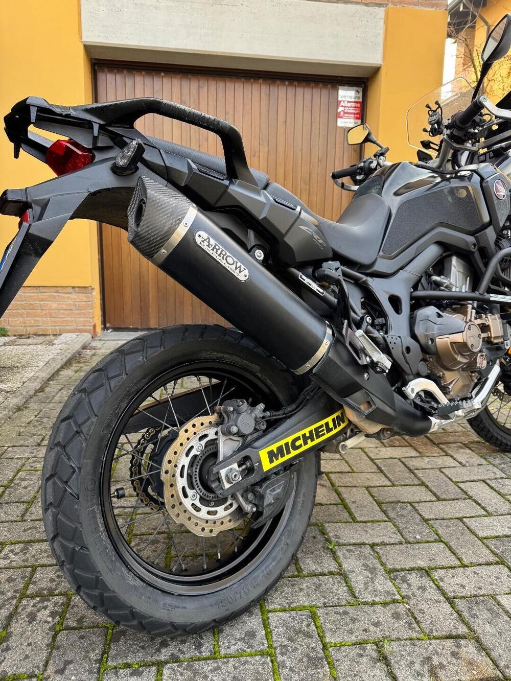 Honda Africa Twin CRF 1000L DCT ABS (2016 - 17) (8)