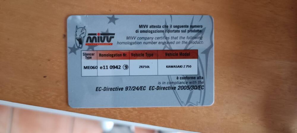 Kawasaki Z 750 (2007 - 14) (8)