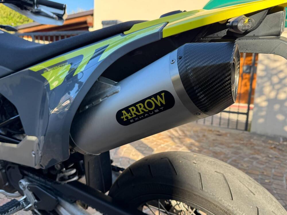 Husqvarna 701 Supermoto (2023 - 25) (4)