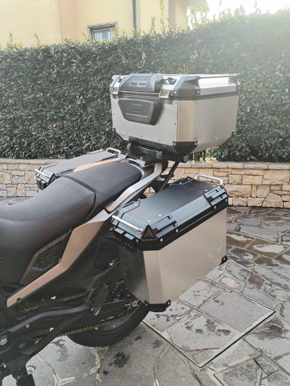 Moto Morini X-Cape 650 (2021 - 25) (8)