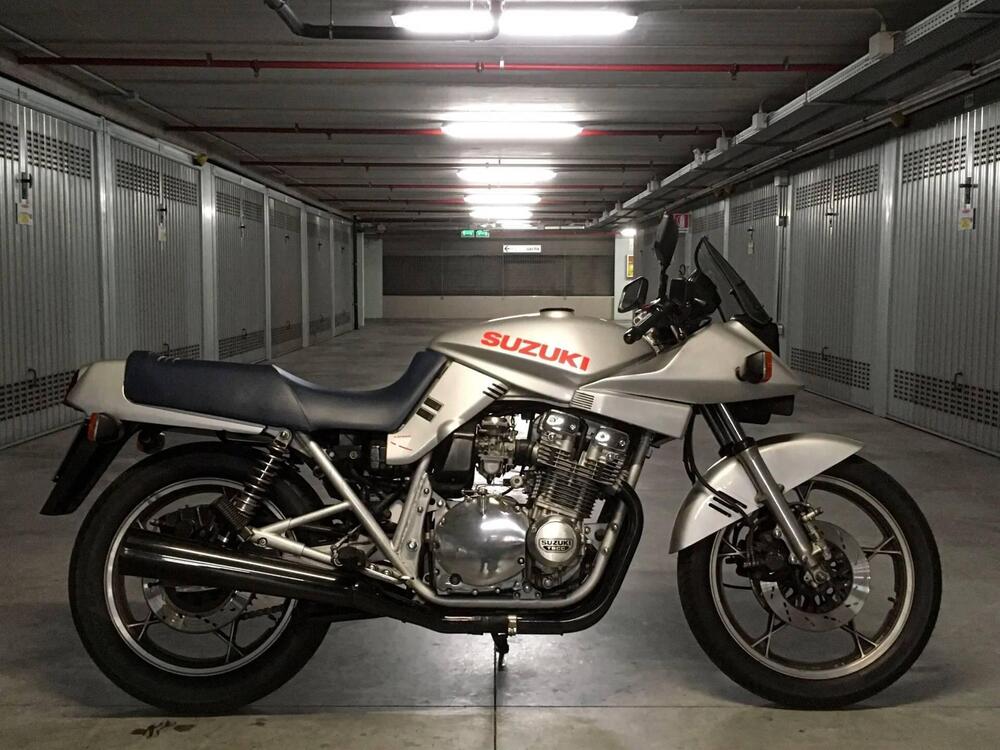 Suzuki Katana GSX 750 S (6)