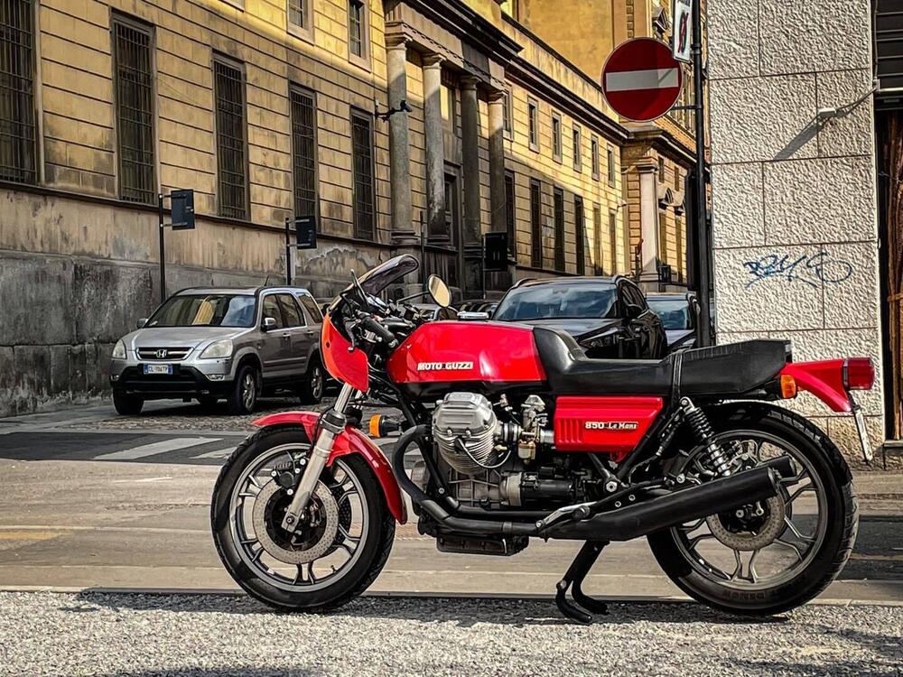 Moto Guzzi Le Mans 1 850 (7)