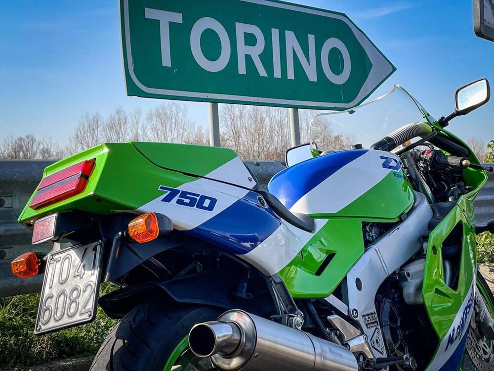 Kawasaki ZXR 750 (11)