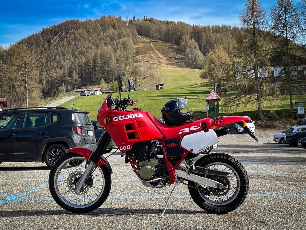 Gilera RC 600 (3)