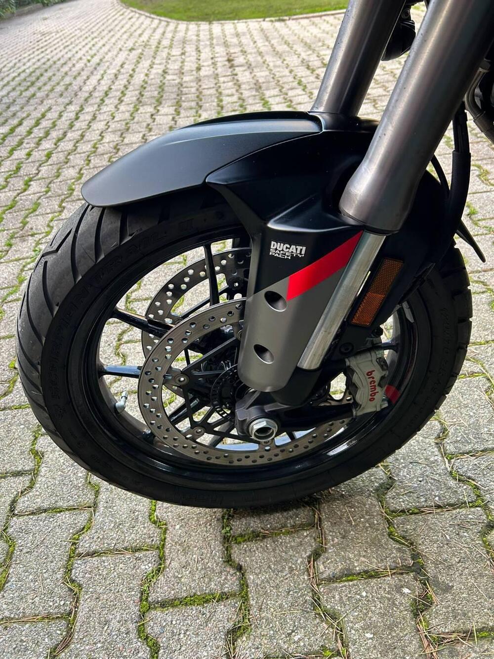 Ducati Multistrada V4 S Grand Tour (2024) (7)