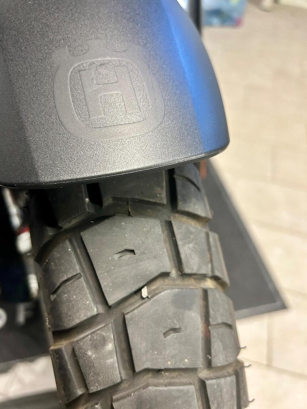 Husqvarna Norden 901 Expedition (2023 - 24) (2)