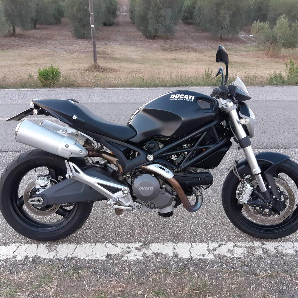 Ducati Monster 696 Plus (2007 - 14)