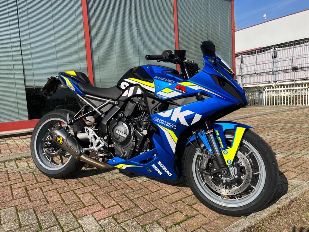 Suzuki GSX-8R (2024 - 26) (2)