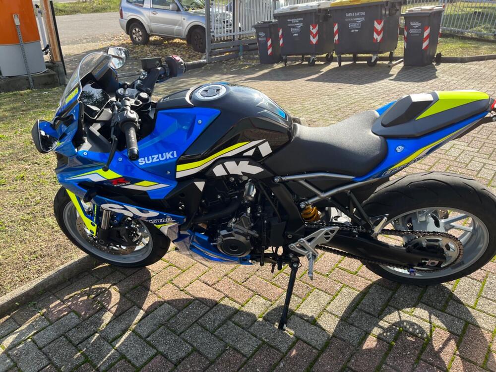 Suzuki GSX-8R (2024 - 26) (10)