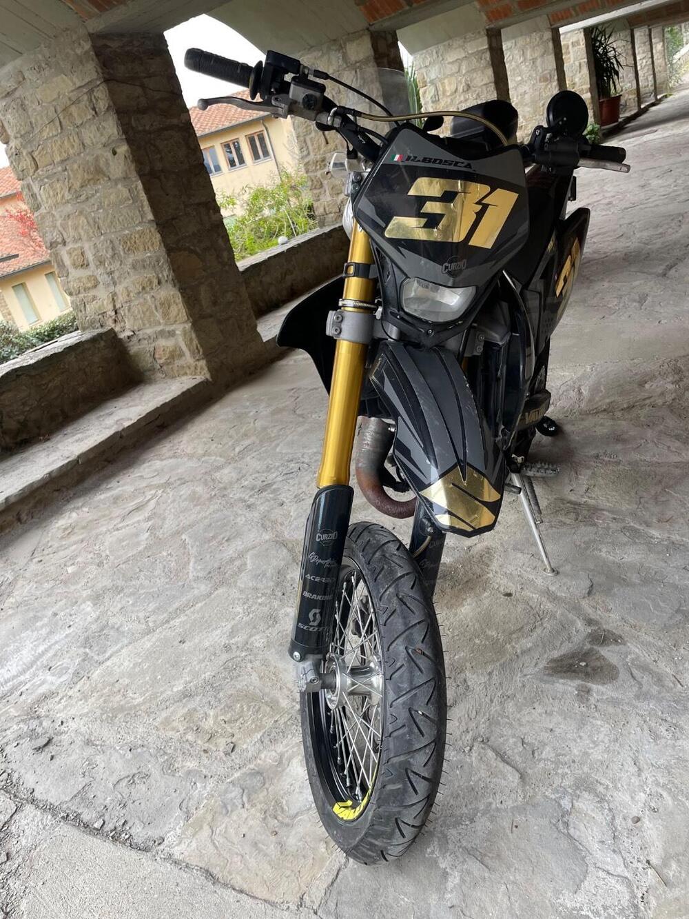 Valenti SM 50 (2015 - 18) (2)