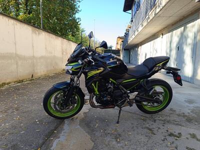 Kawasaki Z 650 (2021 - 24) usata