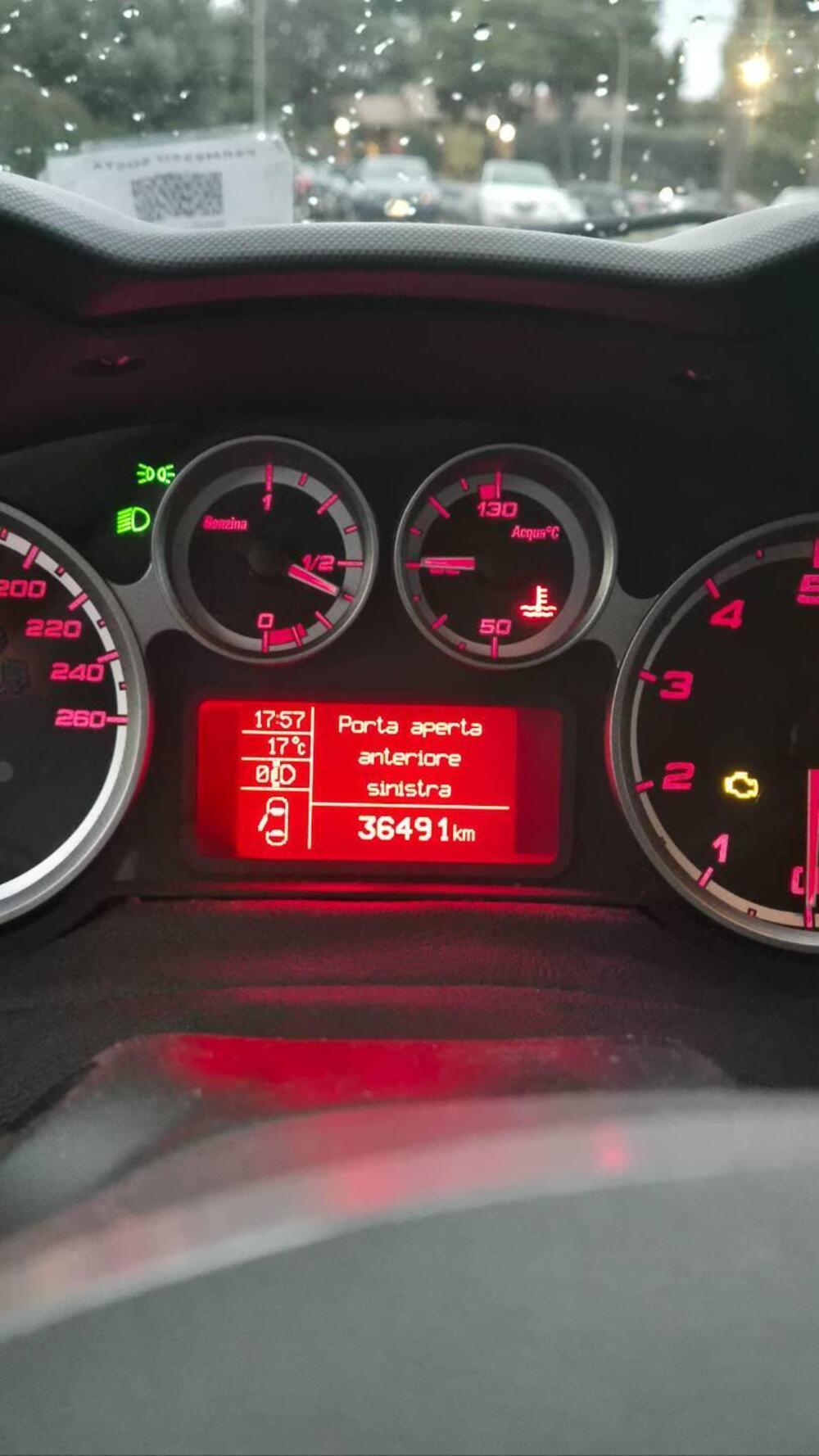 Alfa Romeo MiTo usata a Roma (11)