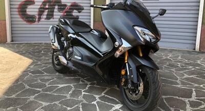 Yamaha T-Max 530 DX (2017 - 19) usata