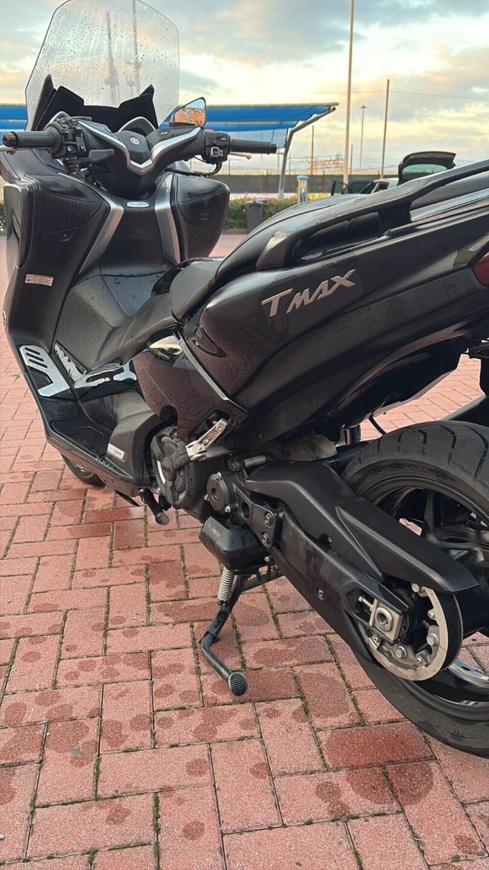 Yamaha T-Max 530 DX (2017 - 19) (6)