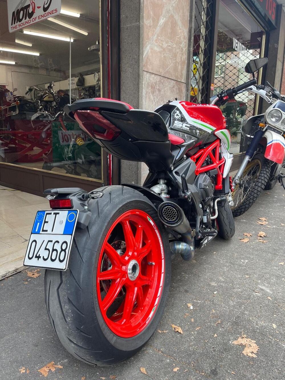 MV Agusta Brutale 800 RC (2019) (3)