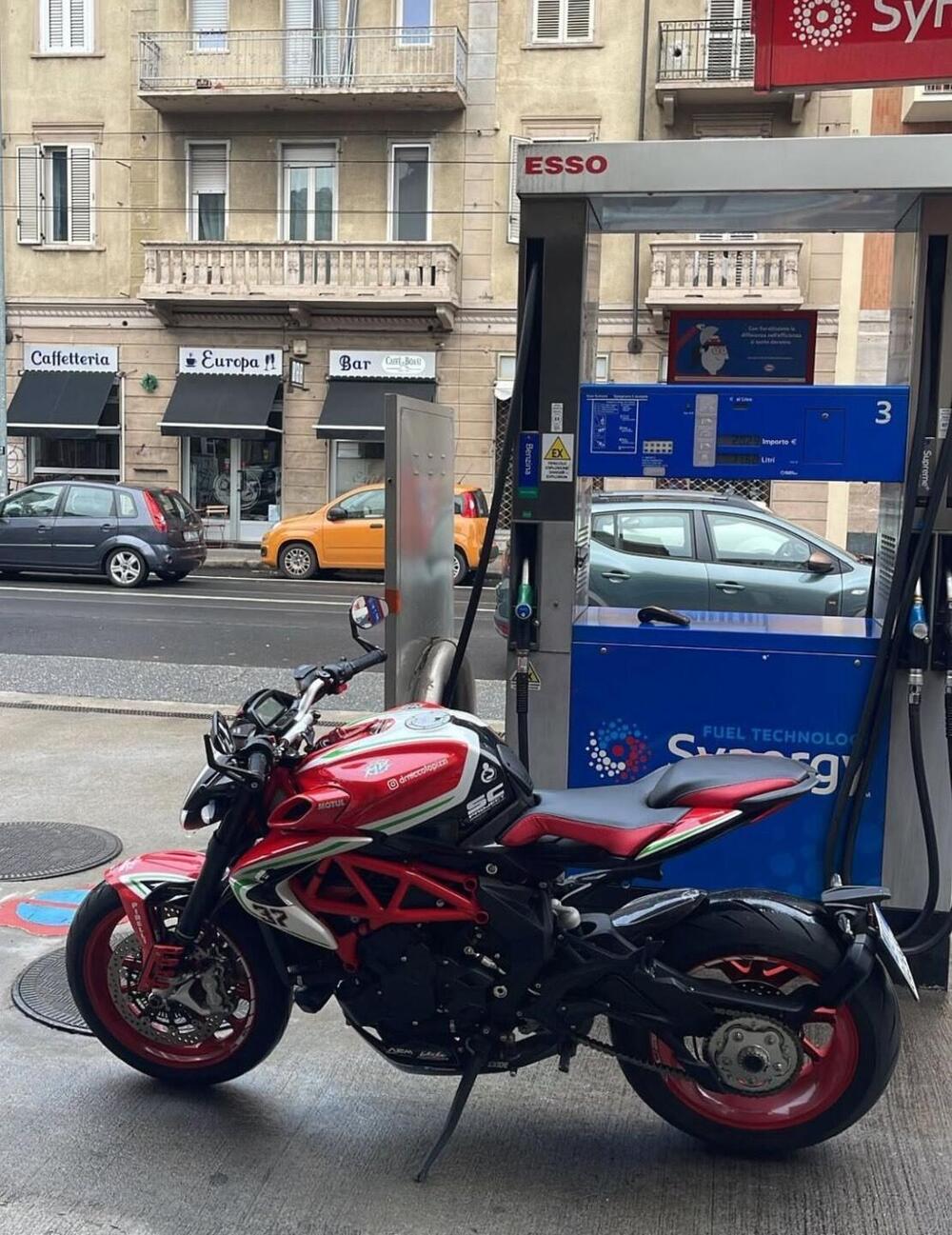 MV Agusta Brutale 800 RC (2019) (5)
