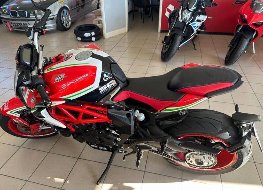 MV Agusta Brutale 800 RC (2019) (6)