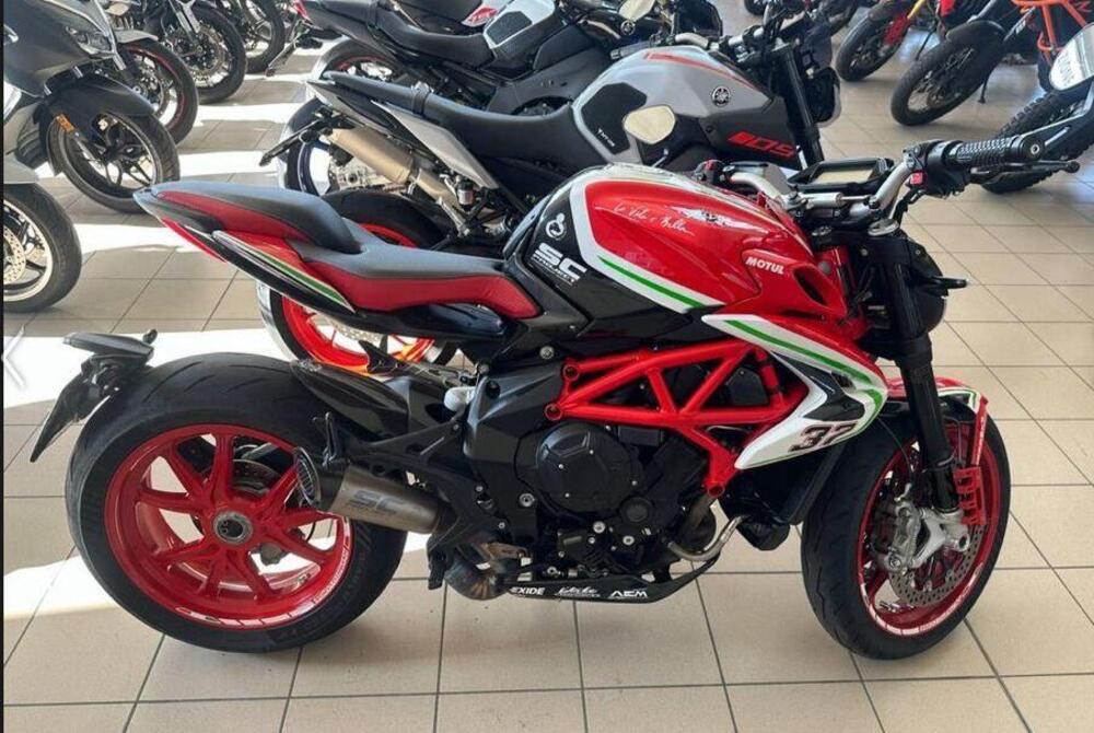 MV Agusta Brutale 800 RC (2019) (7)