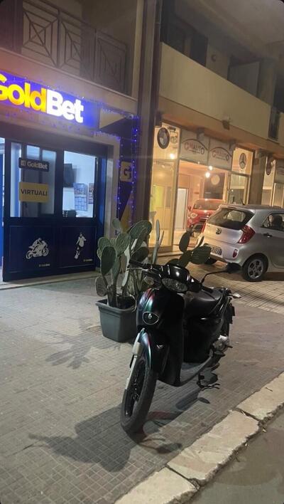 Aprilia Scarabeo 50 2t (2018 - 22) usata