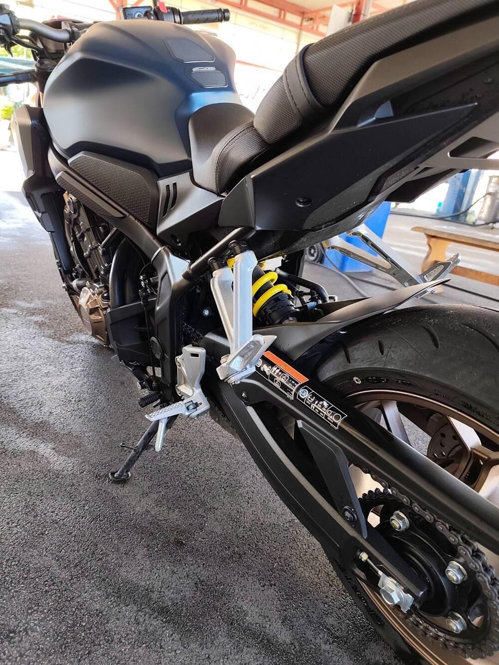 Honda CB 650 R (2021 - 23) (6)