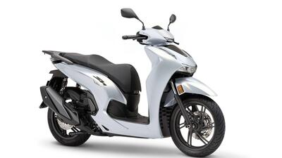 Honda SH 350i GT (2025) usata