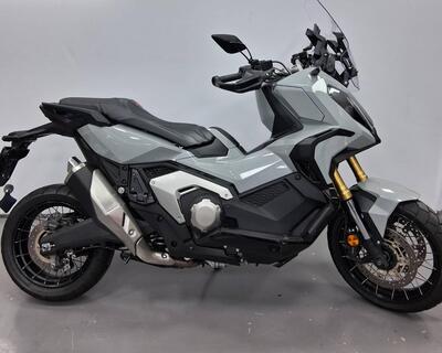 Honda X-ADV 750 DCT (2021 - 24) usata