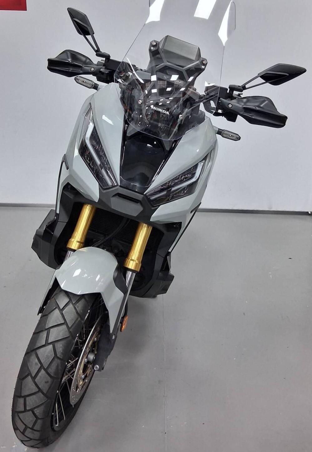 Honda X-ADV 750 DCT (2021 - 24) (2)
