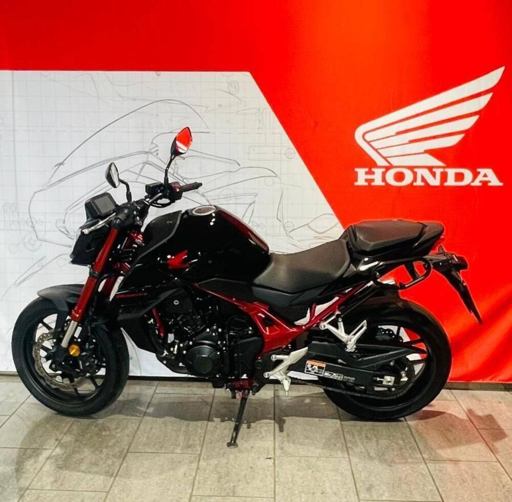 Honda CB 750 Hornet (2023 - 24) (2)