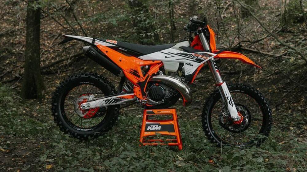 KTM 300 EXC Hardenduro (2026) (6)