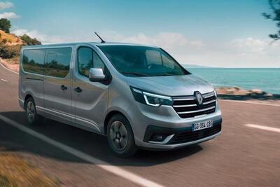 Nuova Renault Trafic Escapade 2026: il van camper low-cost che far&agrave; impazzire gli amanti del viaggio