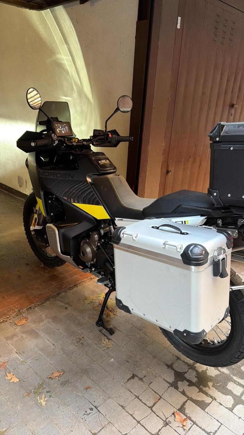 Husqvarna Norden 901 (2022 - 26) (9)